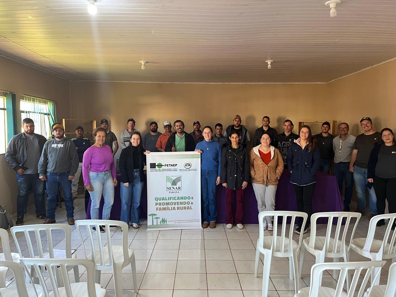 Capa foto  Jovens em Virmond e Goioxim 