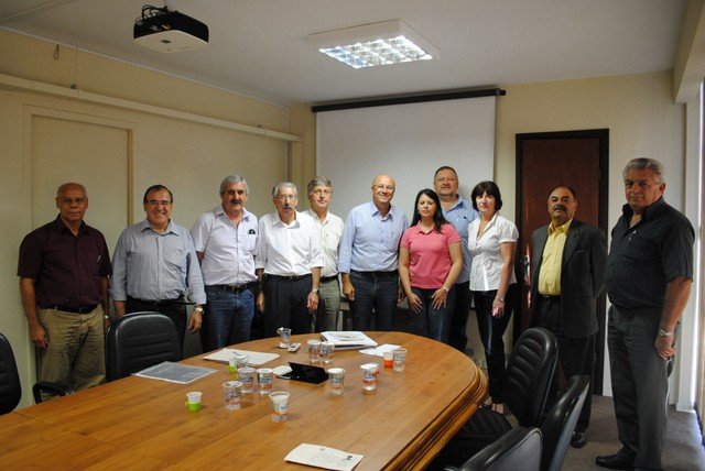 Capa foto Reunião com Secretário do Trabalho