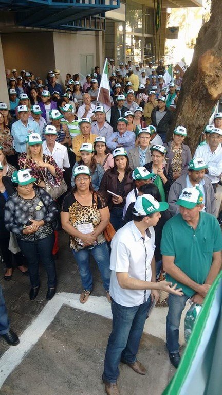 Capa foto Grito da Terra Brasil e Paraná