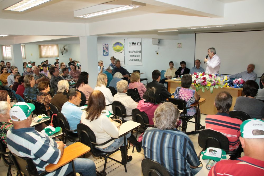 Capa foto FETAEP participa da solenidade de posse no STTR do município de Corbélia