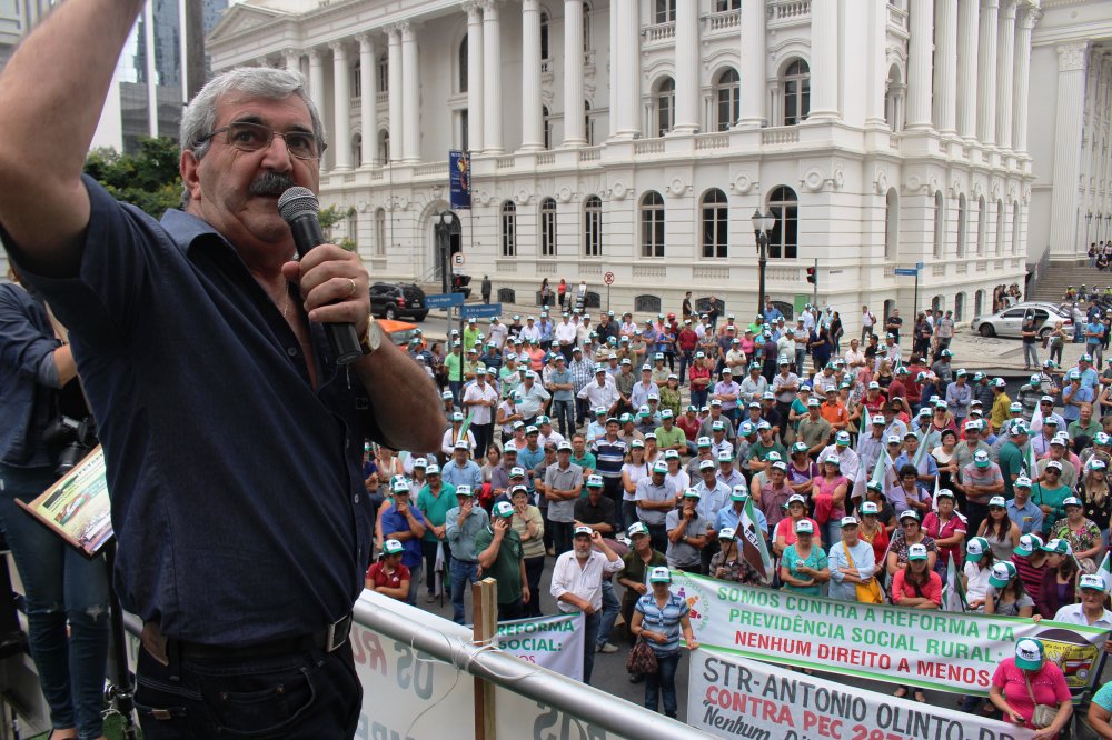 Capa foto Confira a Manifestação contra a reforma da Previdência Social Rural