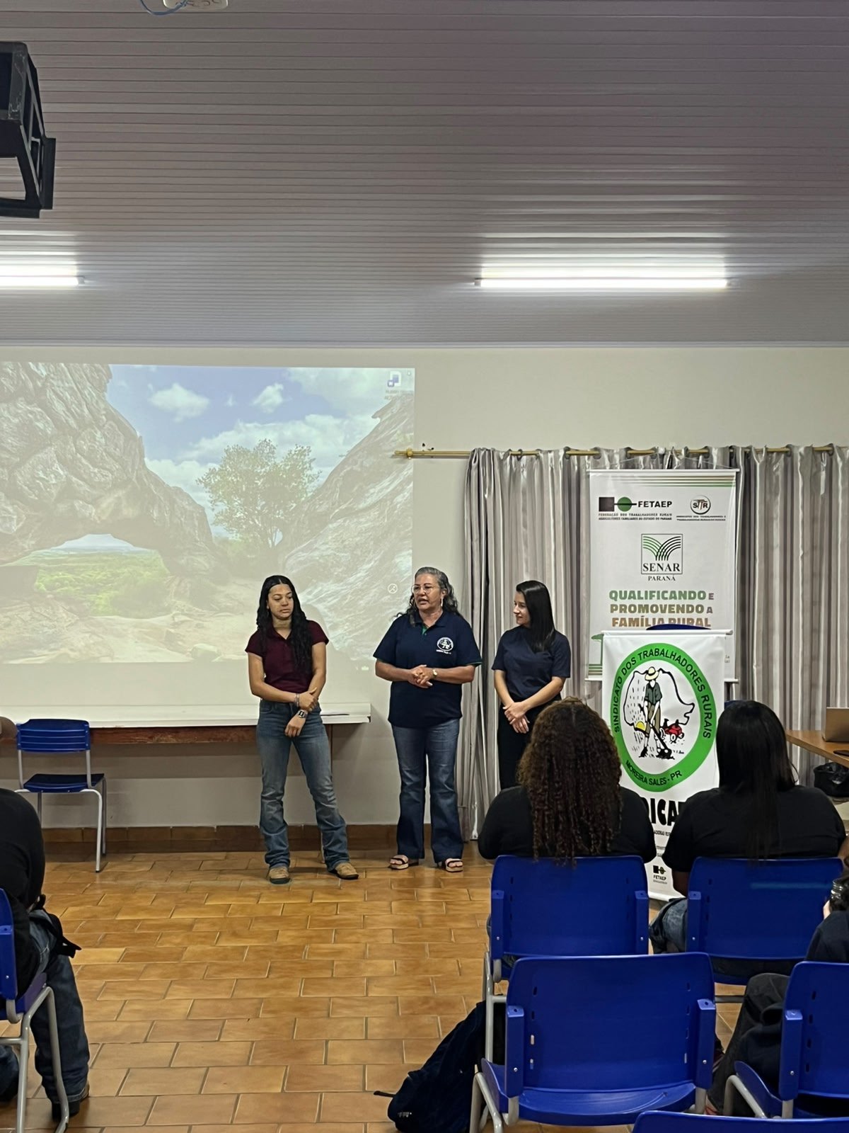 Capa foto Juventude rural debate sucessão familiar